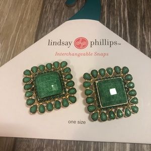 Lindsay Phillips Snaps 2/$12